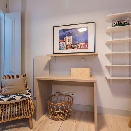 Lovelystay - 3 Bedroom Downtown Wonderwall Lissabon Buitenkant foto