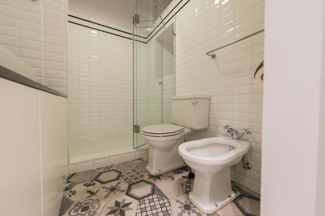 Lovelystay - 3 Bedroom Downtown Wonderwall Lissabon Buitenkant foto