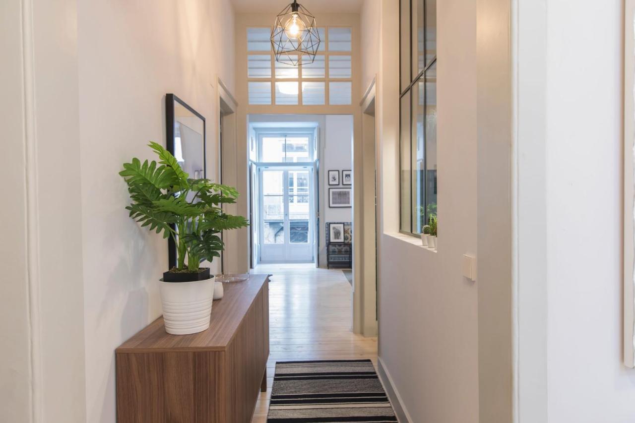 Lovelystay - 3 Bedroom Downtown Wonderwall Lissabon Buitenkant foto