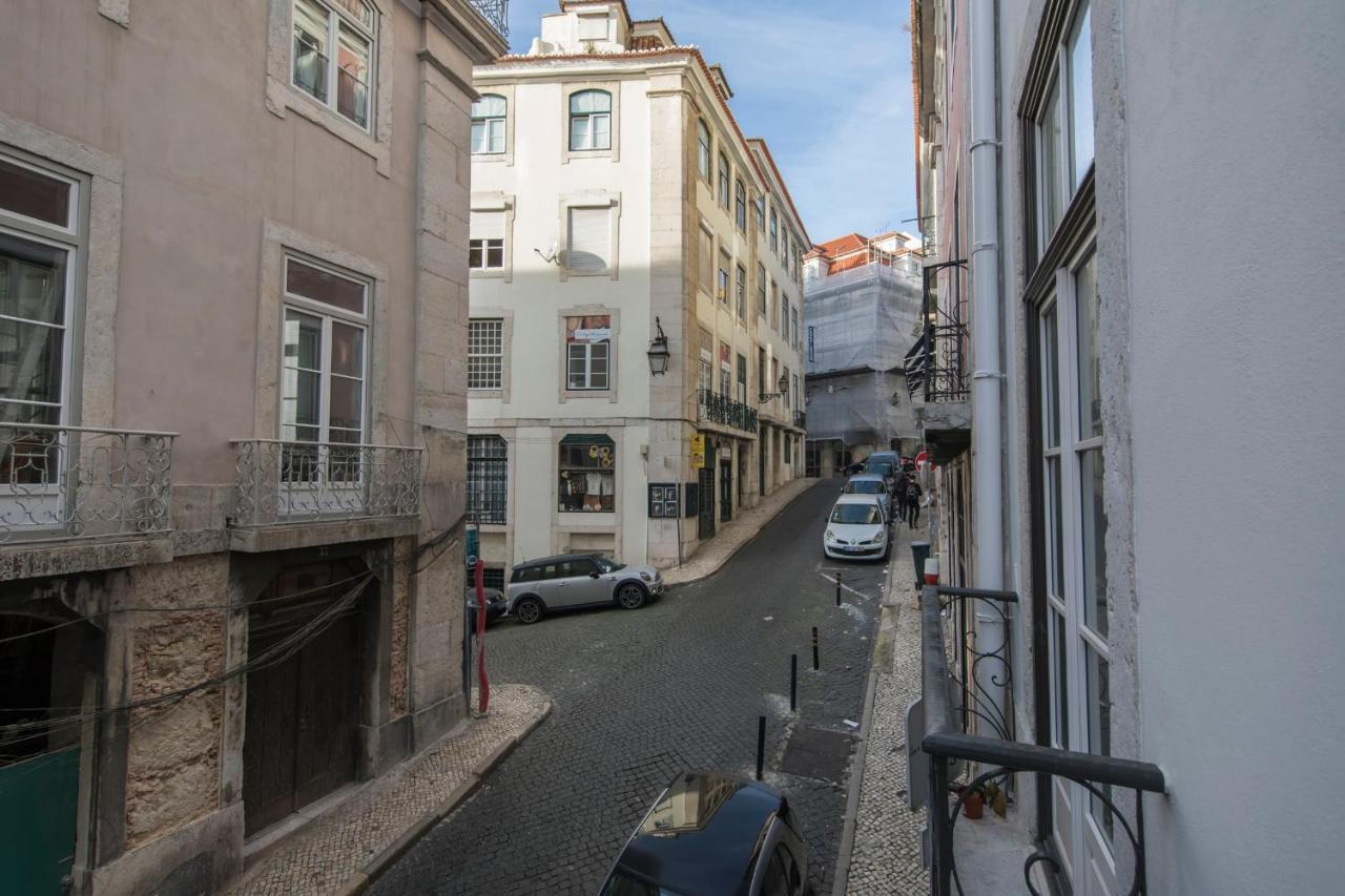 Lovelystay - 3 Bedroom Downtown Wonderwall Lissabon Buitenkant foto
